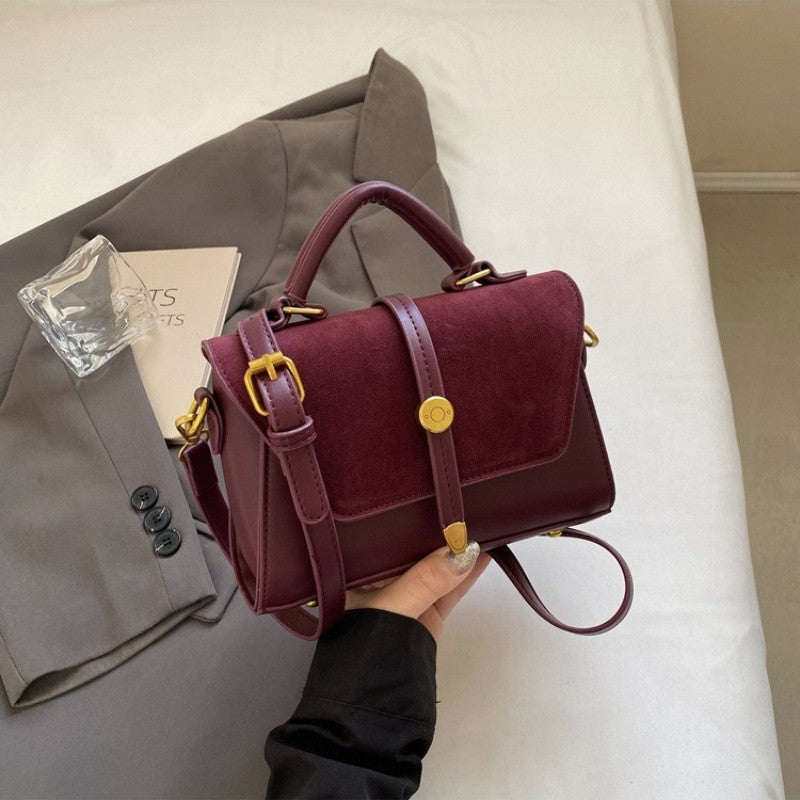 Crossbody Bags Elegant Handbag with Adjustable Strap Golden-Tone Hardware and Flap Closure Trendy Crossbody Bag for Women