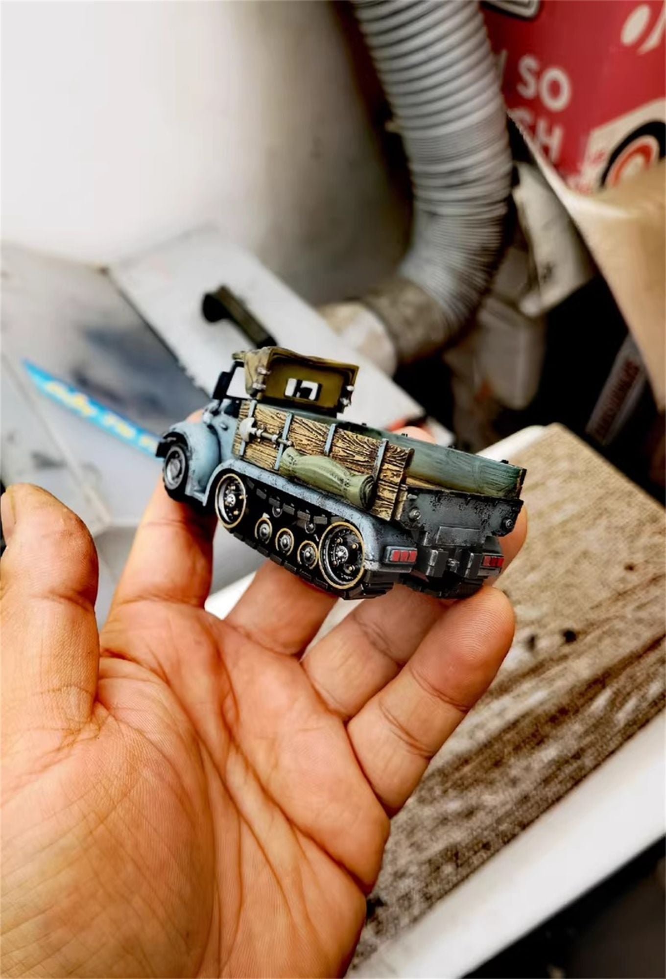 ?Concluir em 10 dias?Repintura Artesanal Modelo XIN SHI Metal Slug 3 Tanque de Caminhão Figura