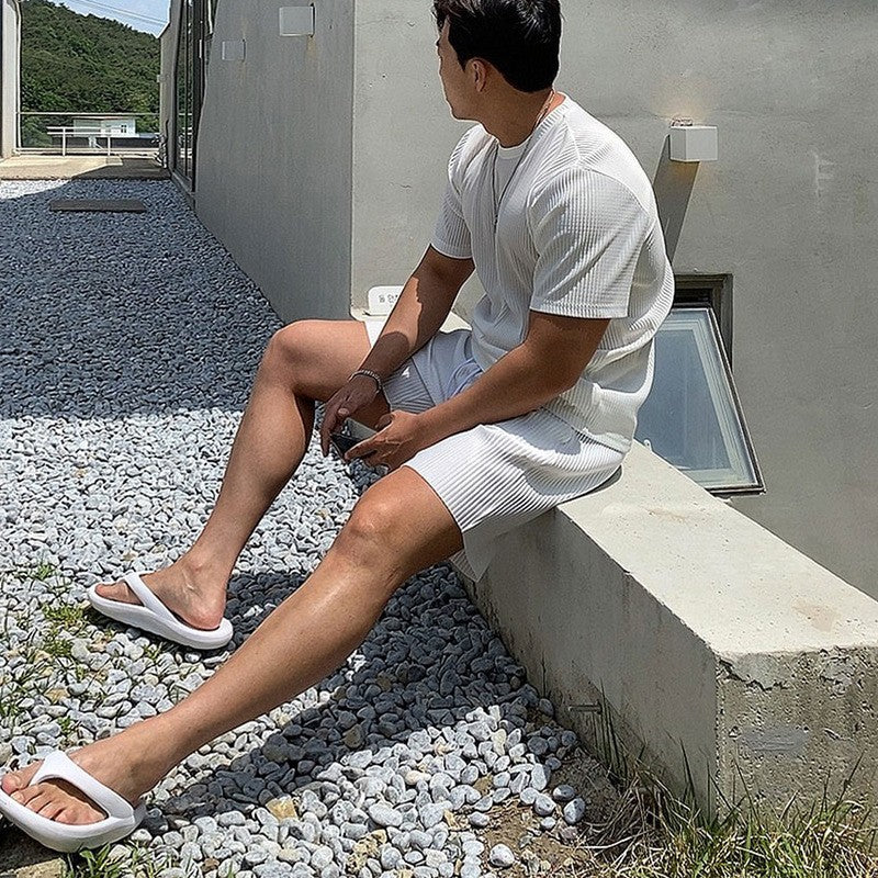 Men's Summer Quick Dry Breathable Gym Fitness Sports Running Ruffled Casual Shorts Workout Jogger Short Pants Loose Sweatpants