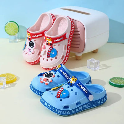 Children's Cartoon Baby Soft-Soled Sandals – Ultra-Light Anti-Slip Infant Closed-Toe Sandals for Boys & Girls Beach Shoes