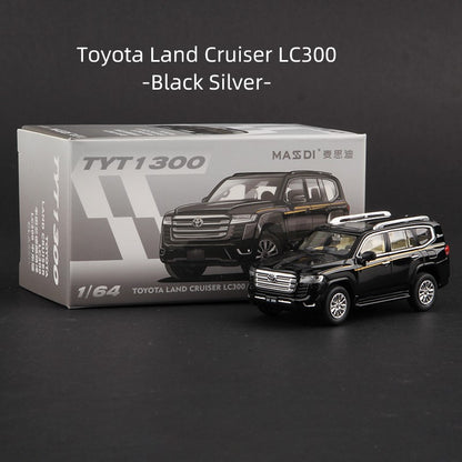 Massdi 1:64 Toyota Land Cruiser LC80 LC300 Car Model Alloy SUV Off-road Miniature Diecast Vehicles Toy Collection