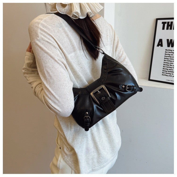 2025 Large Capacity Pleated New Retro Commuter Temperament Locomotive Do Old Style Underarm Shoulder Bag Women