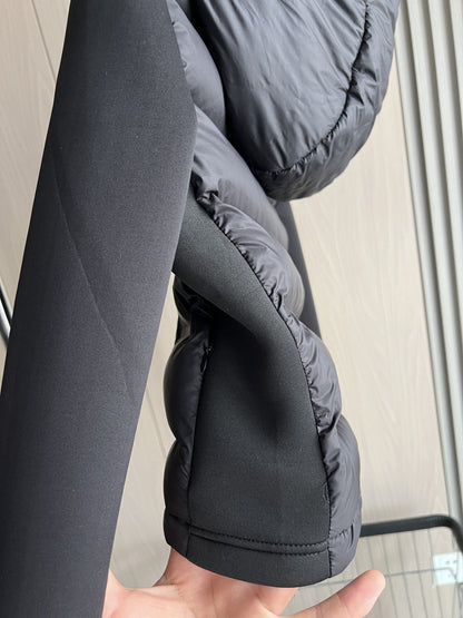 2024 Winter New Arrival TRAF Women's Lightweight Warm Down Jacket with Long Sleeves and Zippered Hooded Sports Coat 4391742