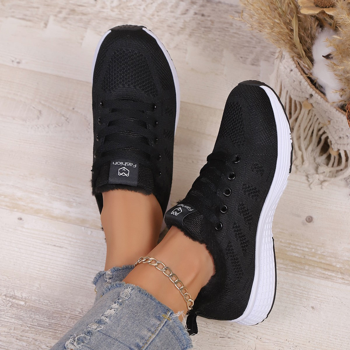 Winter fashion plush walking flats, women's casual shoes sports shoes