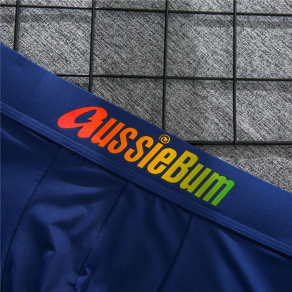 Men's boxer panties, milk silk low rise U convex bag stretch breathable comfortable youth shorts