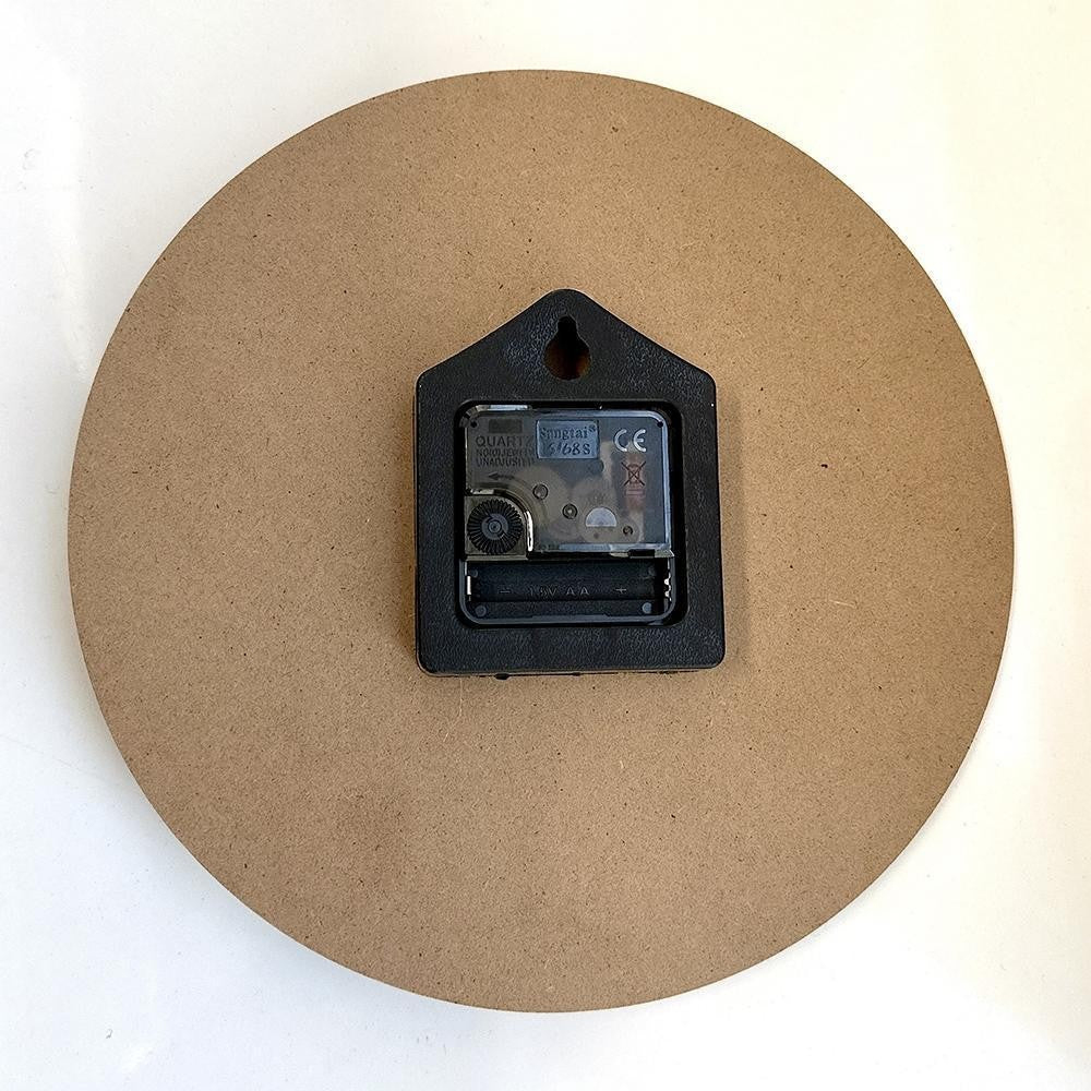 Silent Non-Ticking Pool Table Design Wall Clock - Creative Billiard Balls & Cue Stick Numbers 1-12, Wooden Frame,  - Home Offic