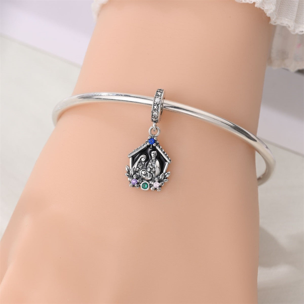 Pingente de Prata Esterlina 925 Nossa Senhora e Menino Jesus Presépio Clássico para Pulseiras de Berloques Originais Joias Femininas Presente DIY