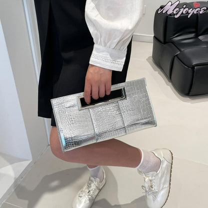 Women Crocodile Pattern PU Leather Clutch Purse Metal Grip Handle Tote Handbag Trendy Evening Bags Chic Black Envelope Party Bag