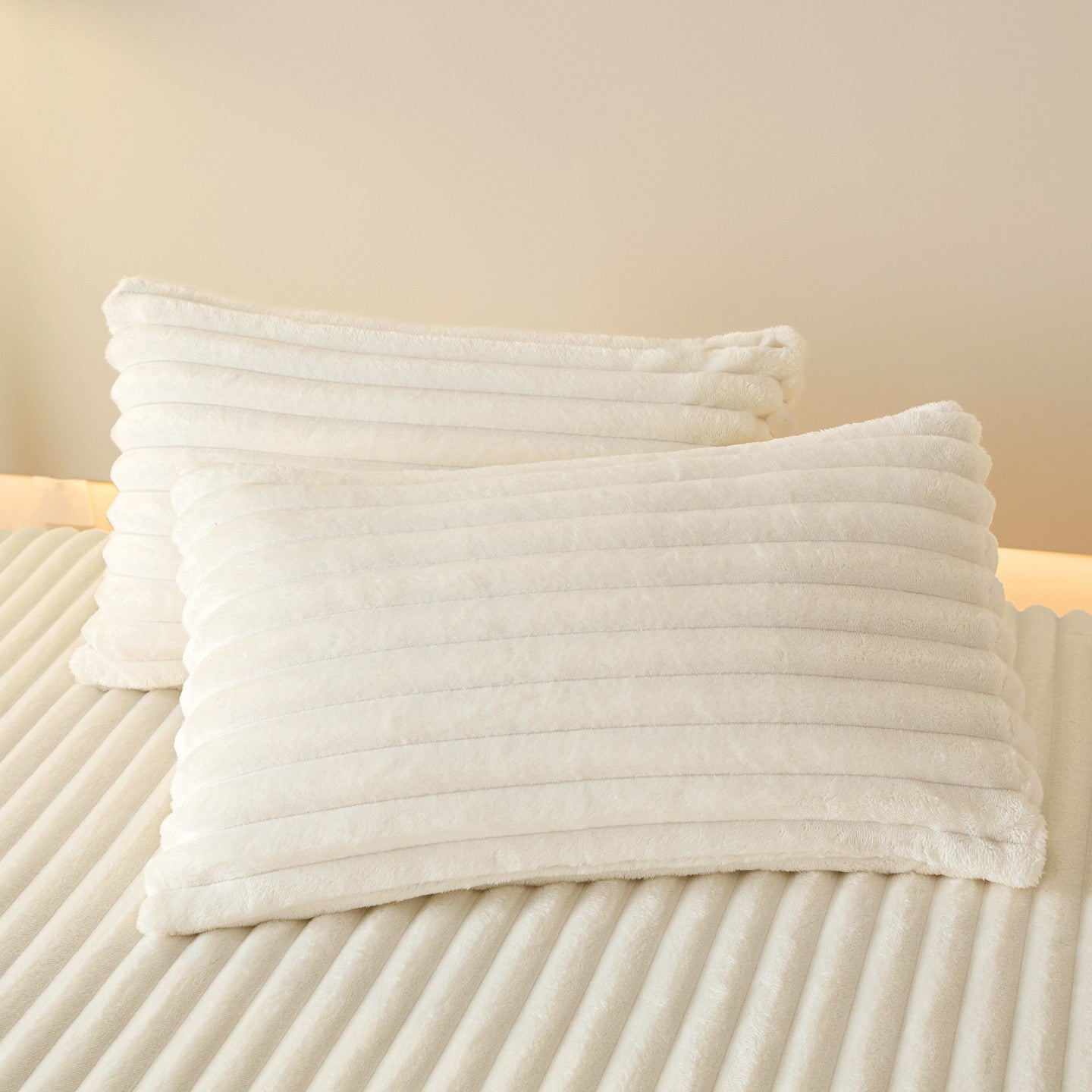 Solid Color Thick Faux Rabbit Fur Mattress Cover Autumn Winter Warm Velvet Mattress Protector Fluffy Soft Plush Fitted Bed Sheet