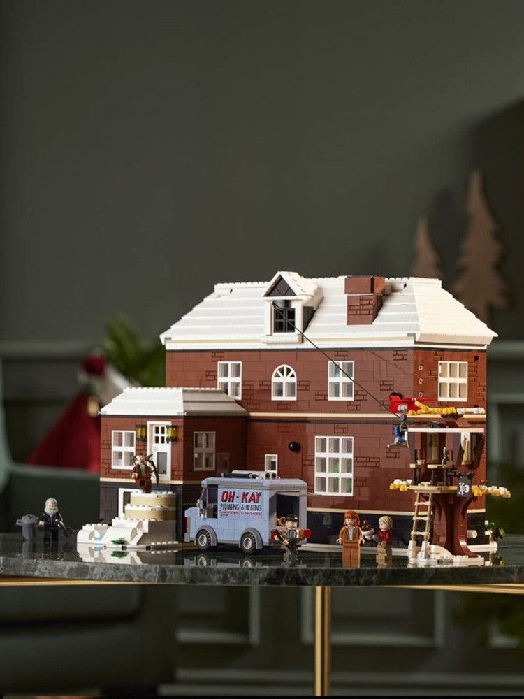LEGO 21330 Ideas Home Alone McCallisters’ House Building Set