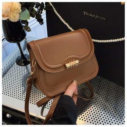 Latest Retro Crossbody Bag for Women High End Fashion Saddle Shoulder Handbag Unique Design
