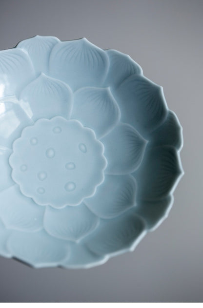Ceramic Lotus Fruit Dishes Handmade Pastry Plate Self-help Display Home Table Decoration Trays Sharing Plate Supplies Gift Craft