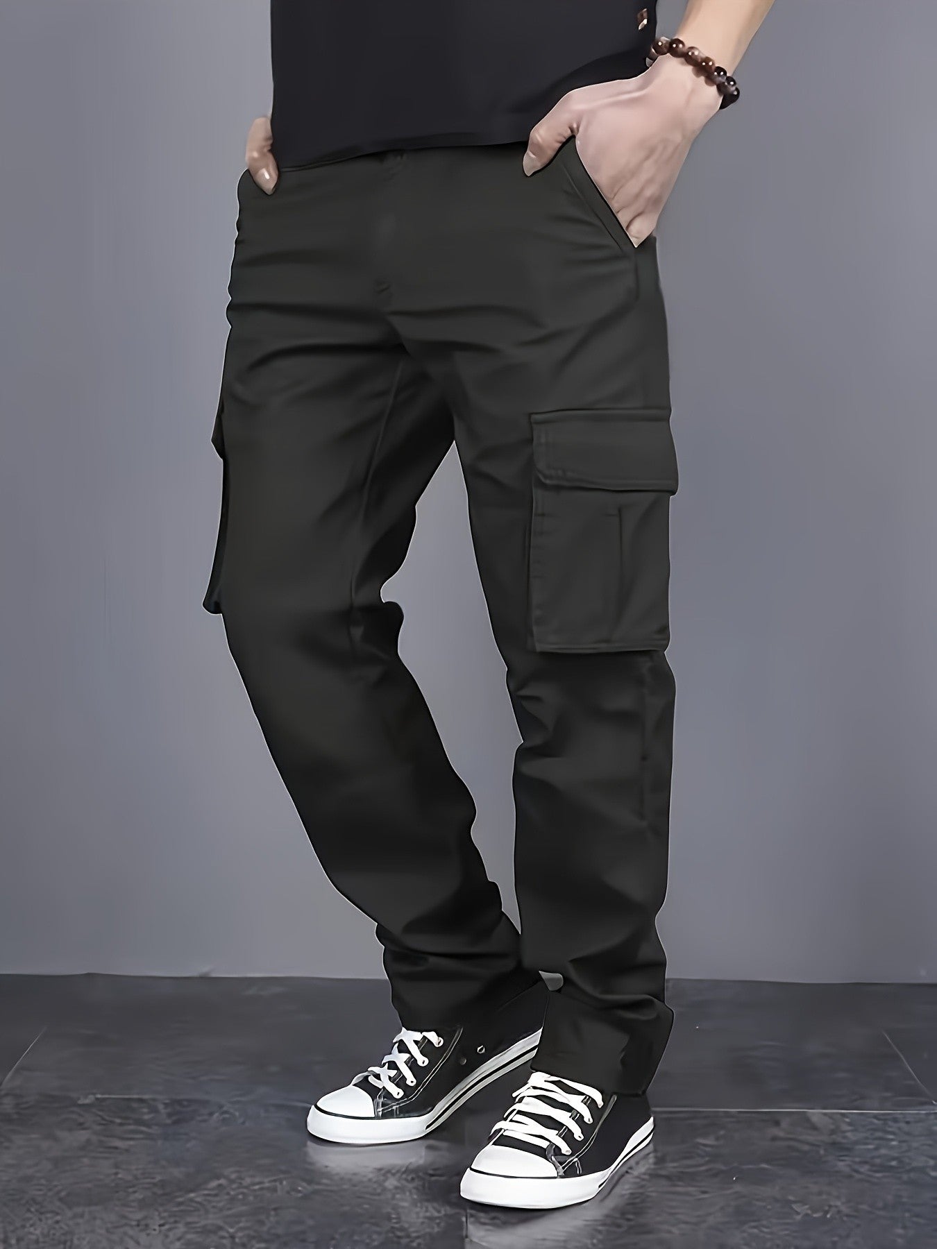 Calça masculina reta de brim com cordão na cintura e bolsos para trabalho casual