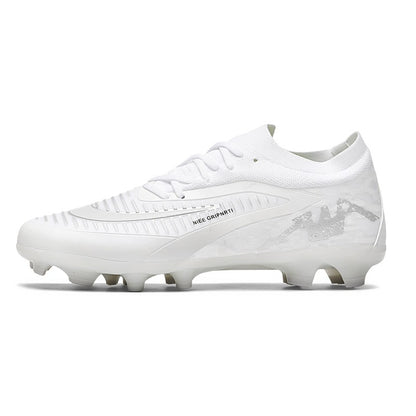 New Men Football Shoes High Quality Fast Soccer Shoes Society Cleats Professional Football Field Boots FG Sneaker Low Cut