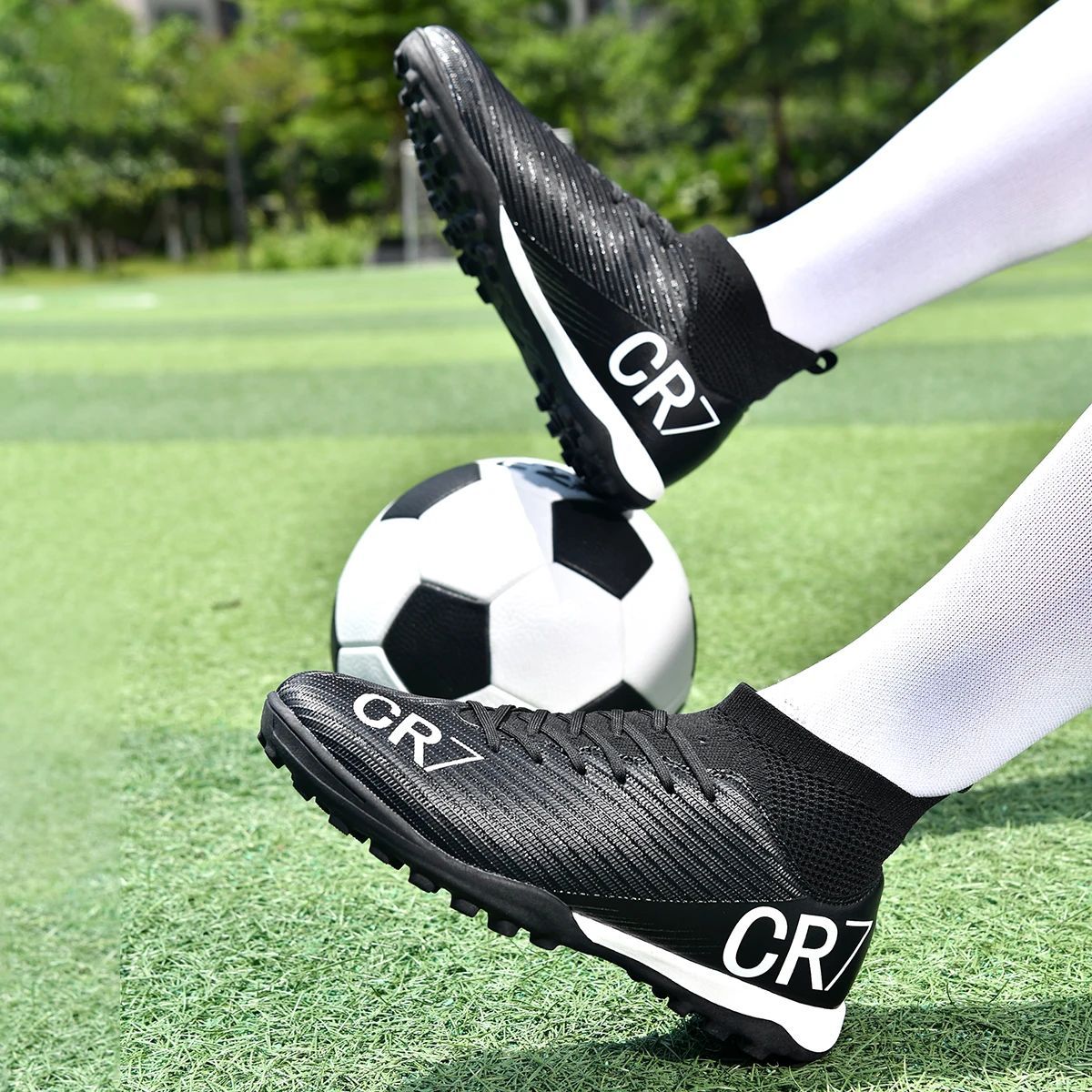 Soccer Shoes Society Cleats Men Sneaker Professional Football Shoes Top Quality Professional Football Field Boots Fast Training