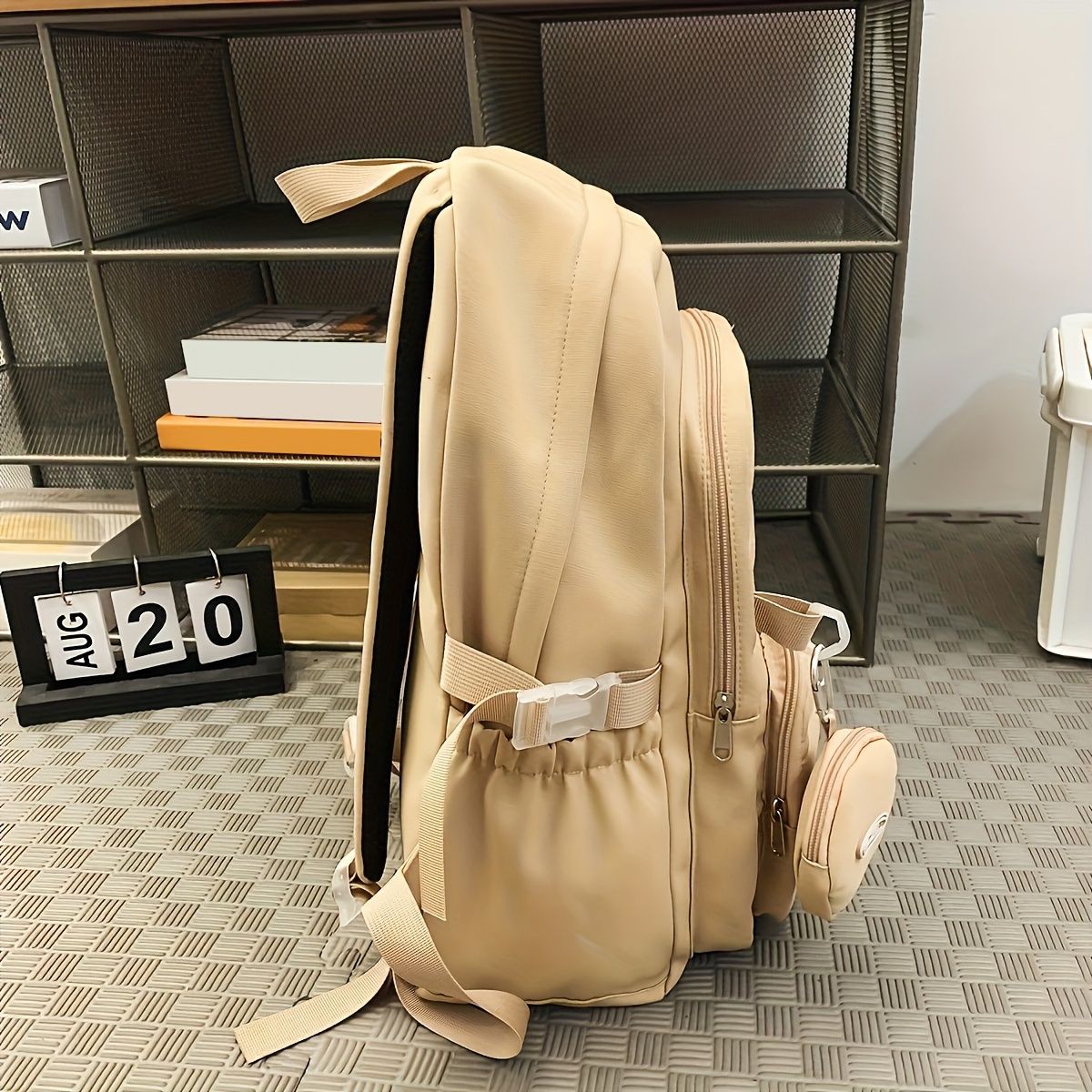 Simple Large Capacity Sports Travel Backpack Junior High School Leisure Backpack Tutorial Bag