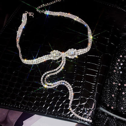 Colares com Pingente em Forma de Coração e Asas de Anjo Cor Prata Zircônia Cúbica 5A Estilo Minimalista Corrente na Clavícula Joias Femininas e para Meninas