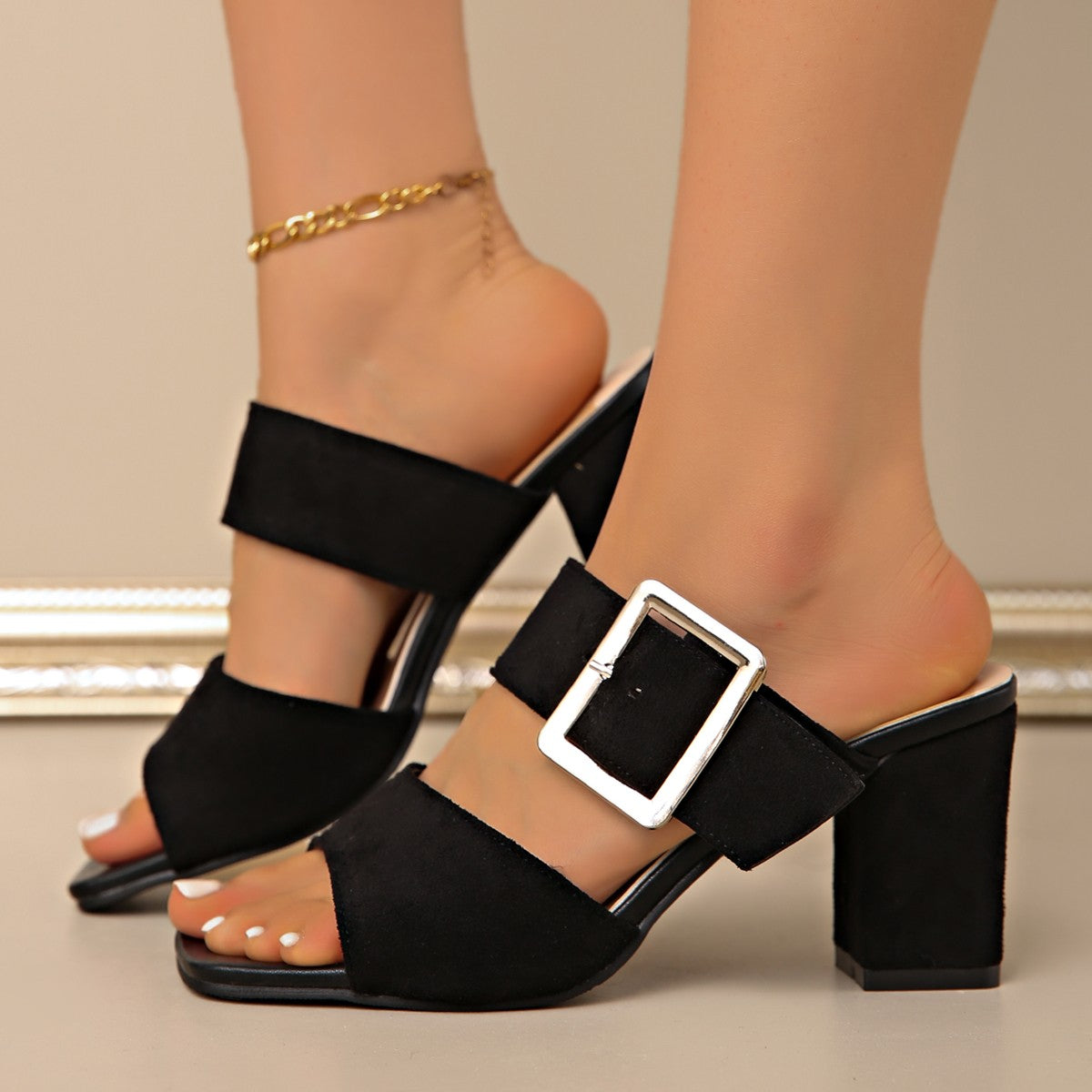 Women Sandals 2025 New Summer Square Toe Thick-soled Slippers Outdoor Sexy Shoes for Women Elegant Fashion Solid Color Sandals