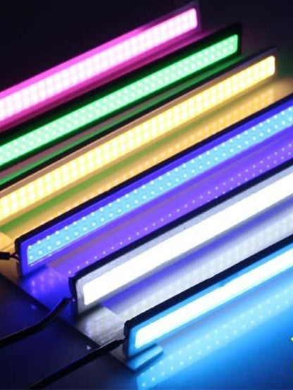 Duas luzes decorativas diurnas LED COB de motocicleta ultrafinas e ultrabrilhantes, luzes diurnas automáticas de baixa potência