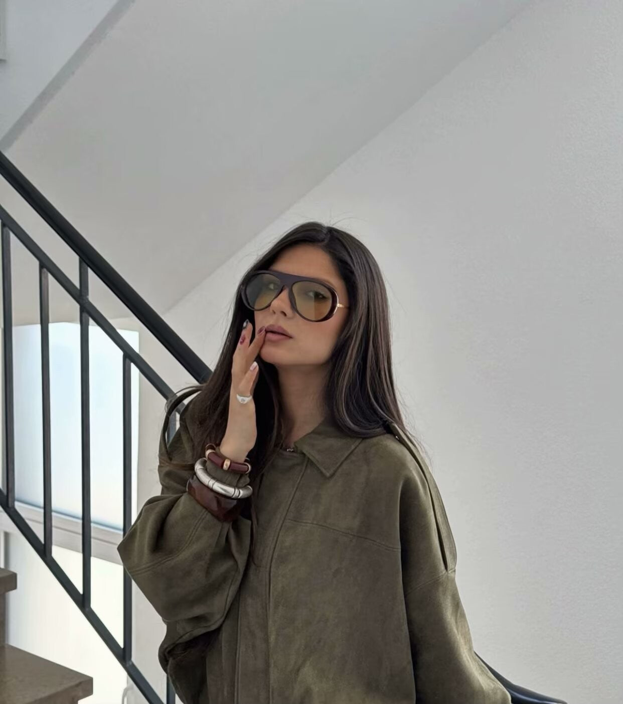 Women's Jacket Fall 2025 New Solid Color Long-Sleeved Faux Suede Loose Bomber Jacket Casual Fashion Personality Versatile