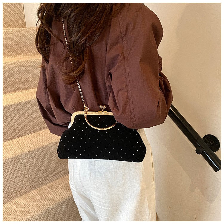 Luxury Design Women's Evening Clutch Purse Dinner Party Ladies Small Clip Shoulder Bag Handbags Retro Female Chain Crossbody Bag