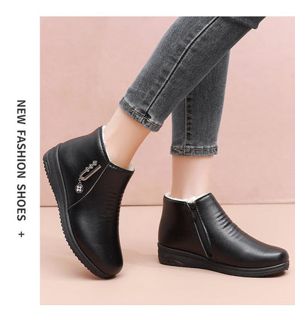 2024 New Women's Real Leather Ankle Boots Thick Bottom Plush Shoes Women Winter Warm Shoes Fashion Cool Footwear Size 35-41