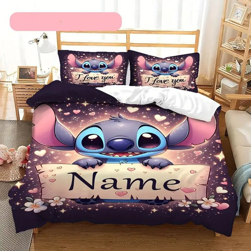 Capa de Edredom Stitch Anime Personalizável com 2 Fronhas Conjunto de Roupa de Cama Personalizado com Nome de Desenho Animado para Mulheres Crianças Adolescentes