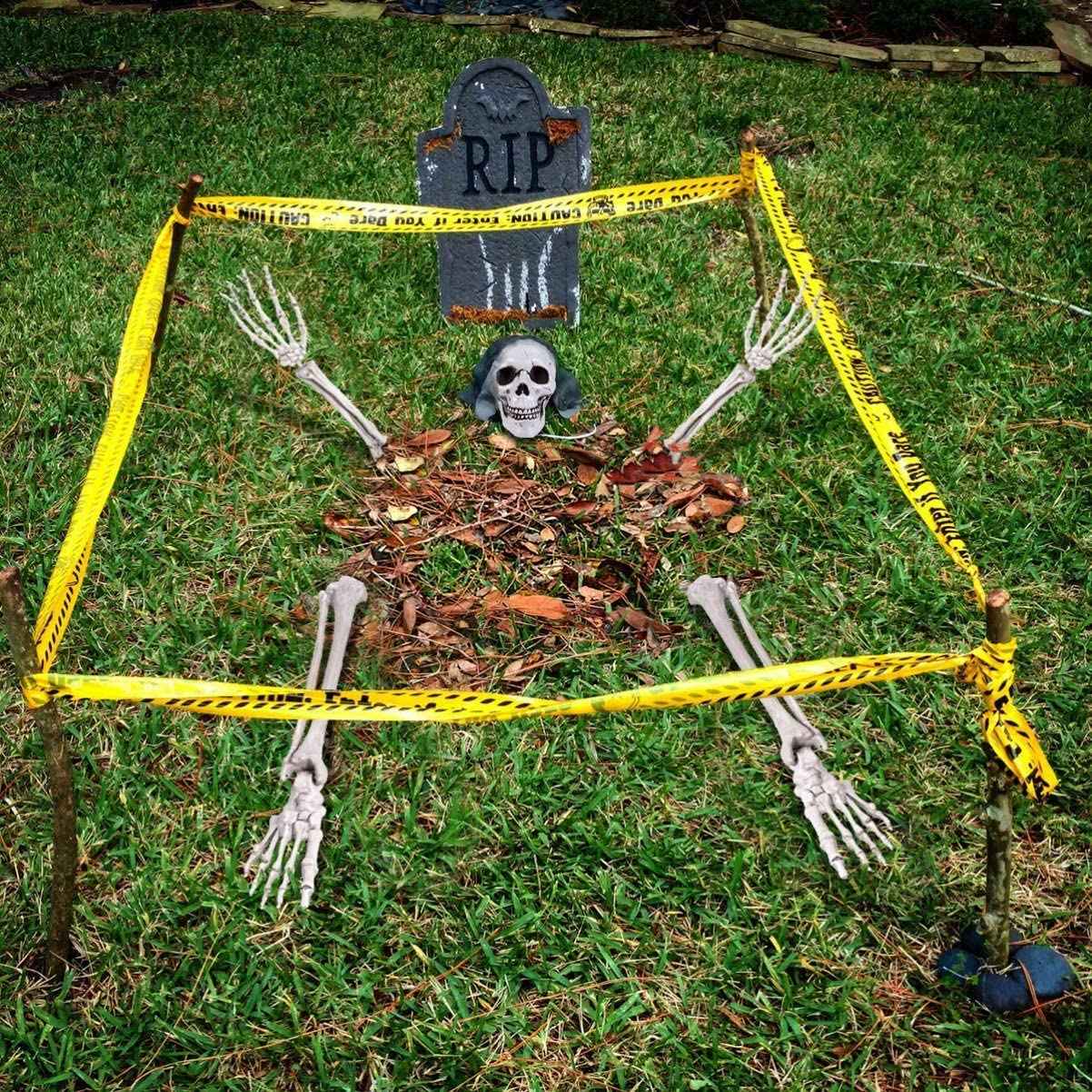 Decorações de Halloween para Casa Crânio Esqueleto Adereços de Terror para Exterior Caveira e Mãos Realistas para Jardim Brincadeiras Festas e Suprimentos