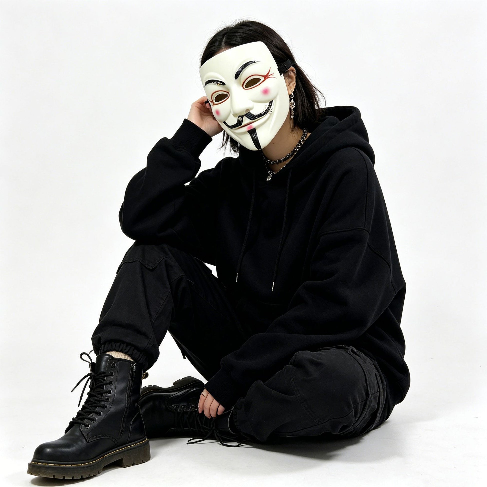 2Pcs Thickened Matte Hard Plastic Party Mask For Man Women Strap Retro Smiling Face Design Halloween Cosplay Masquerade