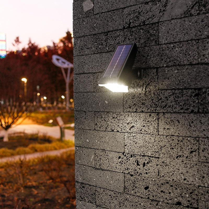 10 LEDs Solar Spotlight Outdoor, 180° Adjustable Waterproof & Anti - aging Ground/Wall Mount, for Garden Yard Landscape Lighting