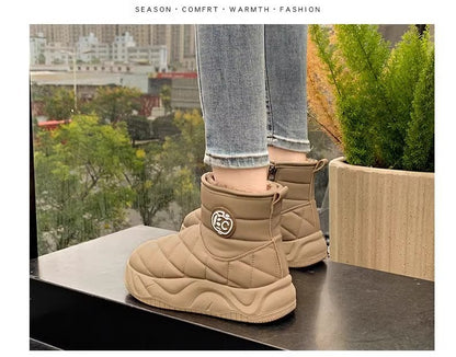Thick-soled plush loafers, waterproof and warm snow boots for women, new winter fashion cotton shoes, Korean-style short boots