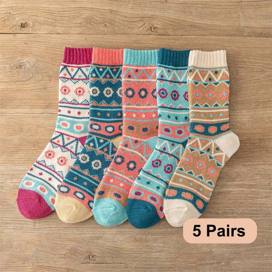 5 Pairs New Man Women Thick Winter Warm Socks Retro Style Dot Wave Pattern Couple Models Free Size
