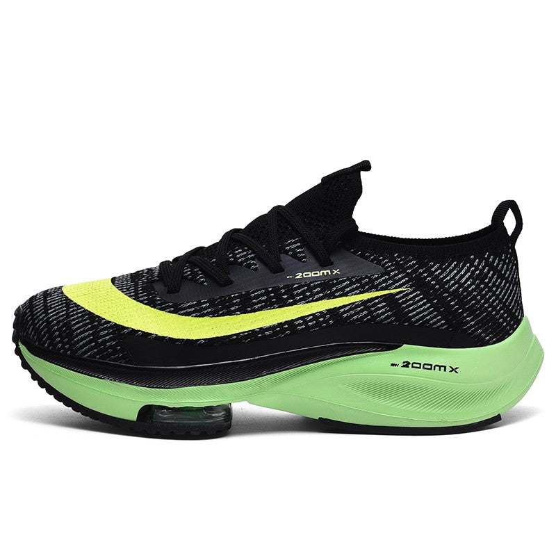 Tênis de Corrida Masculino Respirável Amortecimento de Corrida ao Ar Livre Tênis de Caminhada Tênis de Luxo para Casais Sapatos Antiderrapantes de Malha para Todo-Terreno