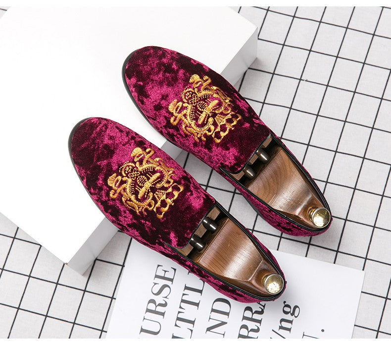 2022 Wedding Dress Shoes Casual Men Loafers New Big Size Lazy Peas shoes Embroidery Moccasins Shoes Suede Leather shoes Zapatos