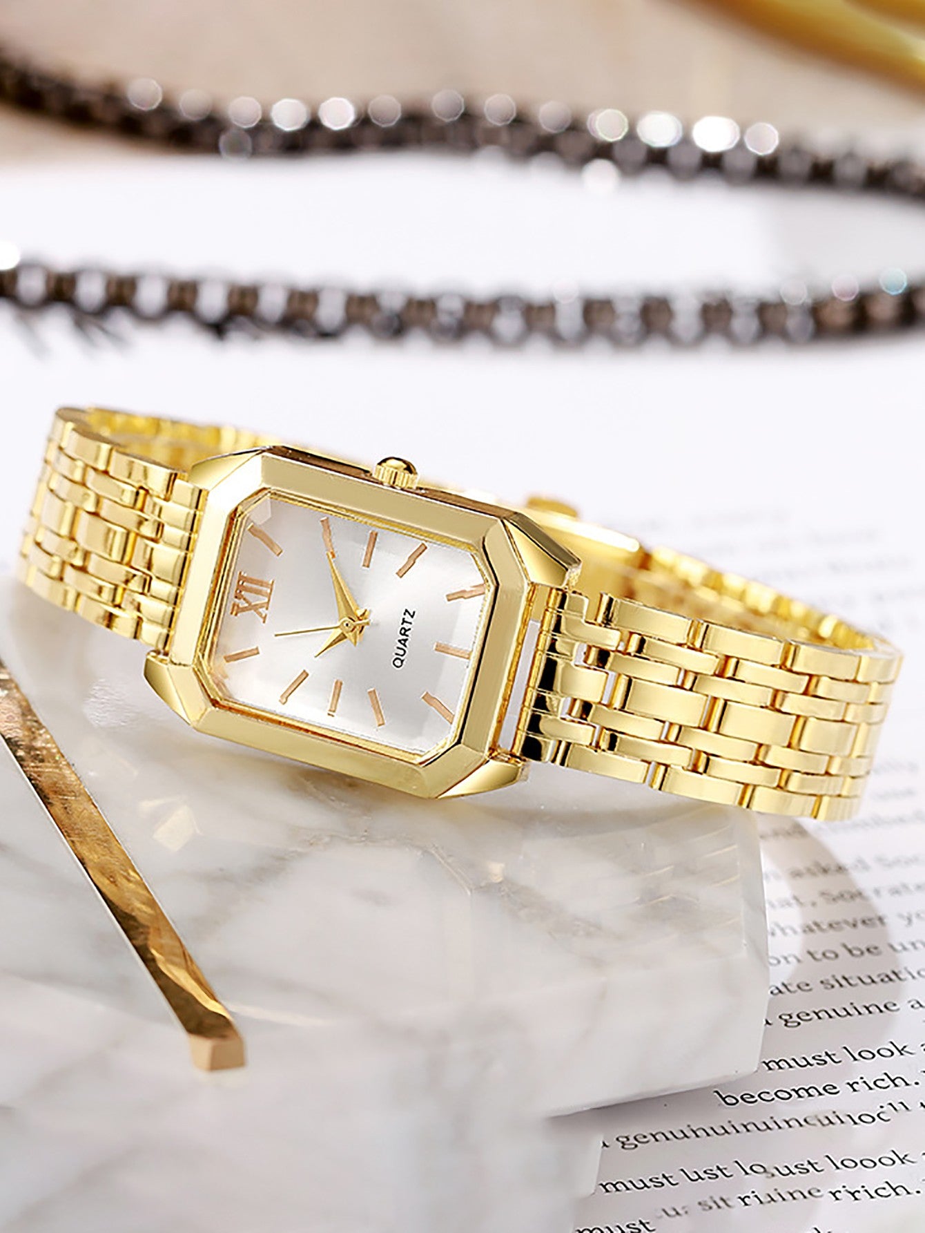 Ladies Quartz Watch Bracelet Set Square Steel Band Minimalist Design Birthday Gift Compact Jewelry Kit without Box