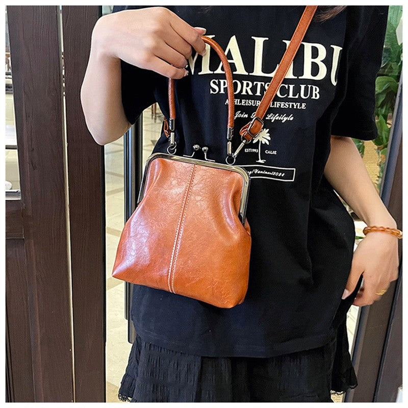 Vintage Style Women Handbag Brown Versatile Designer Shoulder Bag PU Leather Ladys Shell Purses Crossbody Bags
