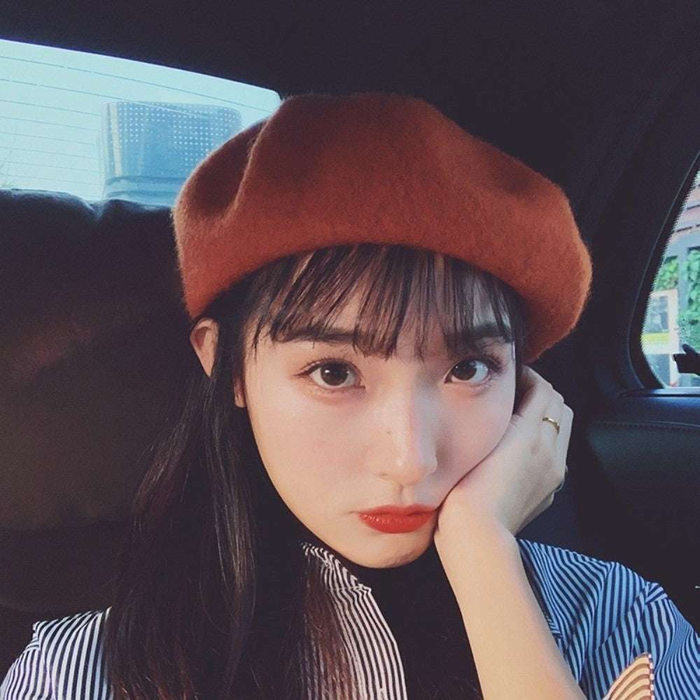 Boina Nuvem Feminina Confortável de Lã Pelúcia Quente Estilo Britânico Chapéu Gorro Cor Sólida Elástico Boina Feminina