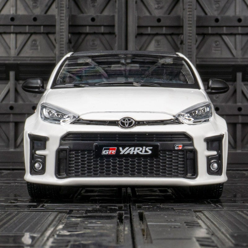Maisto 1/24 GR Toyota Yaris Carro de Liga Leve Modelo Diecast Veículos de Metal Modelo de Carro Alta Simulação Escala em Miniatura Brinquedo Infantil de Presente