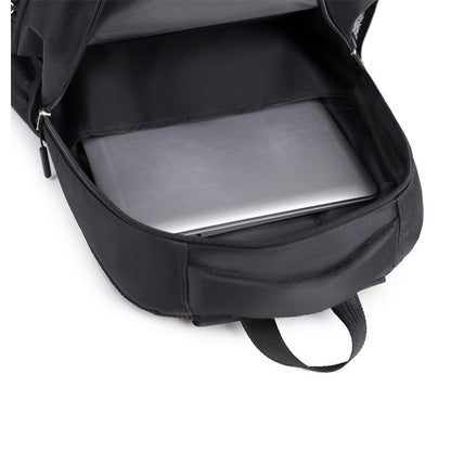 Men's large-capacity backpack, fashionable laptop bag, suitable for travel and business, equipped with secure zipper closure and