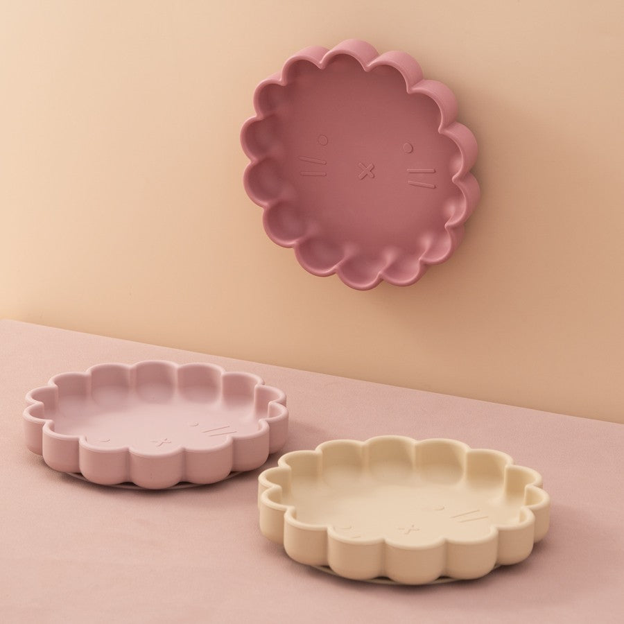 1PC Silicone Baby Dishes Cartoon Lion Shape Baby Plate BPA Free Baby Tableware Feeding Training Baby Stuff Non-Slip Lunch Box