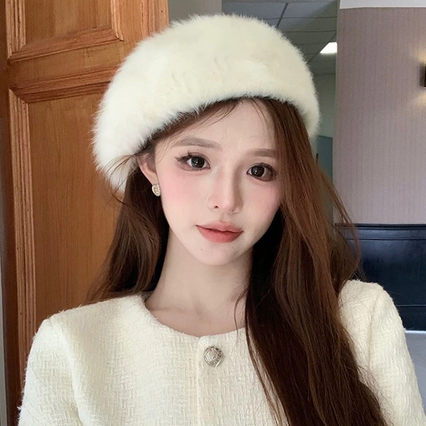 Sweet Faux Rabbit Fur Beret Hat Women Autumn Winter Thicken Keep Warm Furry Flush Artist Flat Cap Solid Color Painter Hats