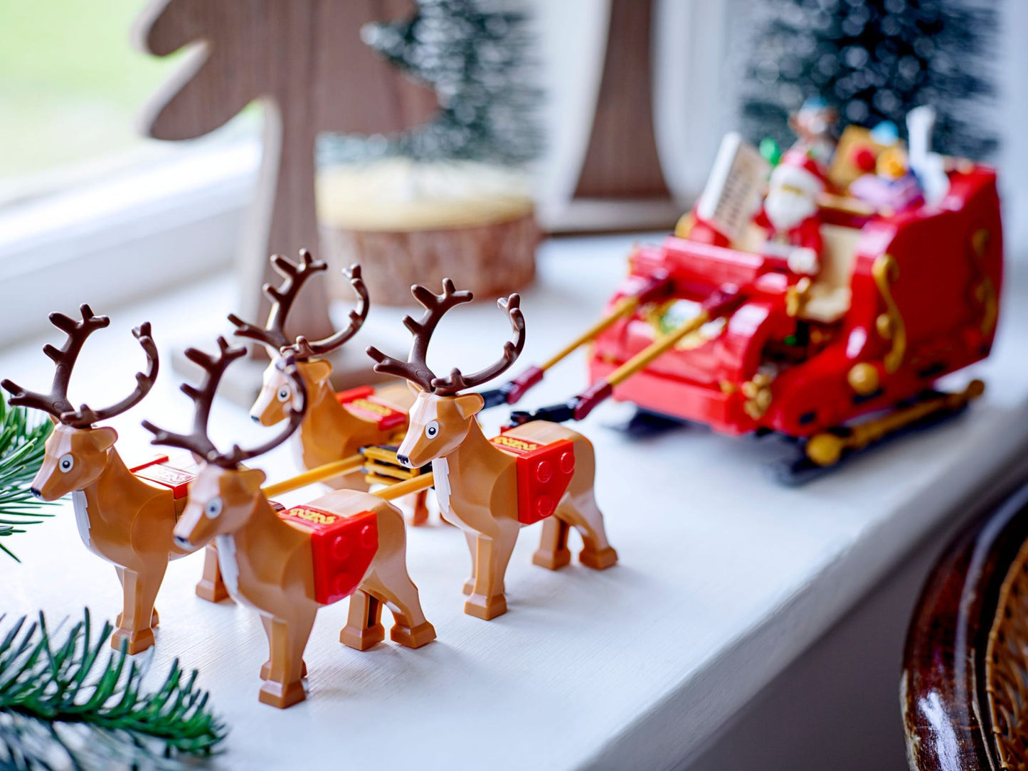 LEGO 40499 Trenó de Rena do Papai Noel para Meninos e Meninas - Brinquedo de Construção Educacional de Blocos de Montar Presente de Natal