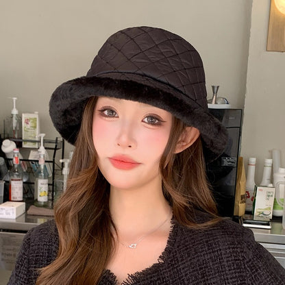 Chapéu de balde coreano feminino celebridade da Internet, marca moderna, quente e espesso, chapéu de bacia, moda versátil, imitação de vison, chapéu de balde de penas.