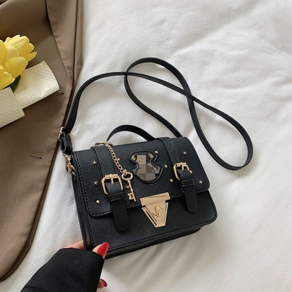 Magic Academy Style Cambridge Bag Handheld Crossbody British Style Postman Bag