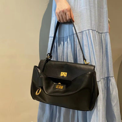 1pc Luxury Calfskin Woman Shoulder Bags Autumn Winter Genuine Leather Women Totes Fashion portable Gold Buckle Women HandBags