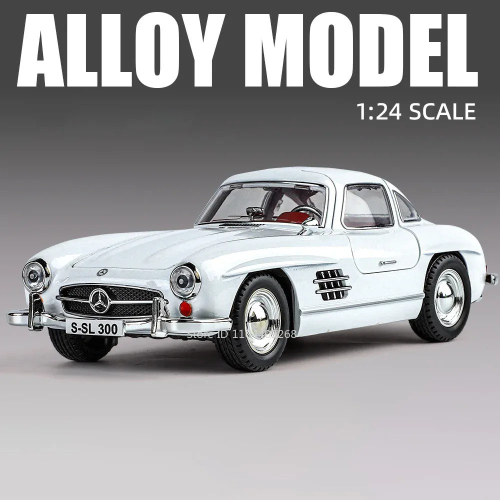 1:24 GTR F1 Segurança 300SL Carro Esportivo Modelo Brinquedo Liga Fundido Som Luz Amortecedor Modelos de Veículos em Miniatura Coleção Presente