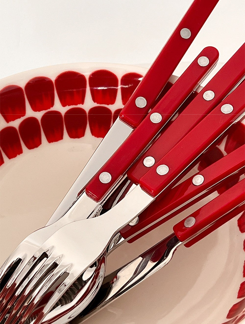 Conjuntos de Talheres de Design Moderno Espelhamento Superior Aço Inoxidável 18/8(304) Cabo ABS com Rebites Jogo de Talheres para Cozinha