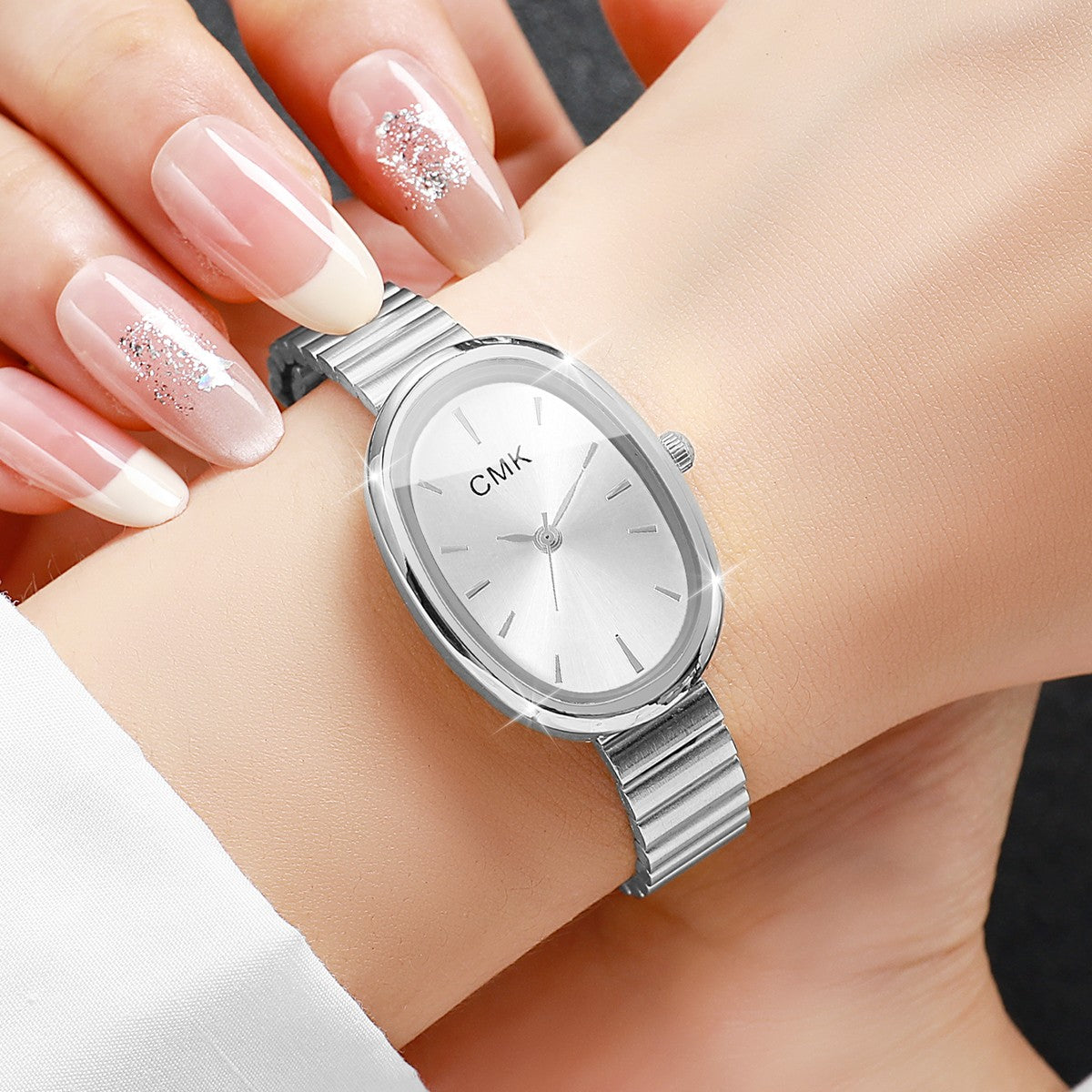 Fashion Oval Dial Women Watches Ultra-thin Strap Analog Quartz Wristwatch Girls Clock Reloj Mujer?Without Box?