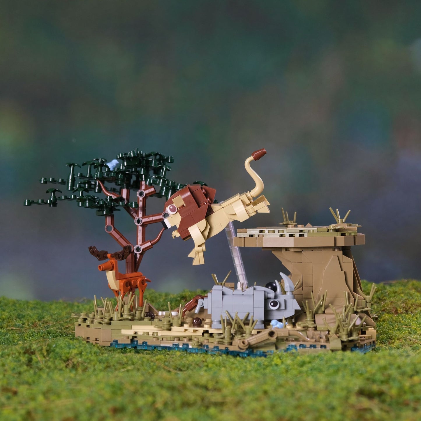 Blocos de Montar Floresta Tropical Criativos 755 Peças Modelo de Leão Animal Fofo para Zoológico Brinquedos de Montar Presente de Aniversário para Adultos e Crianças