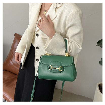 Acessórios femininos de fivela de couro metal com chapéu de feltro de pele com top côncavo e convexo, chapéu fedora e conjunto de bolsa combinando, estilo retrô